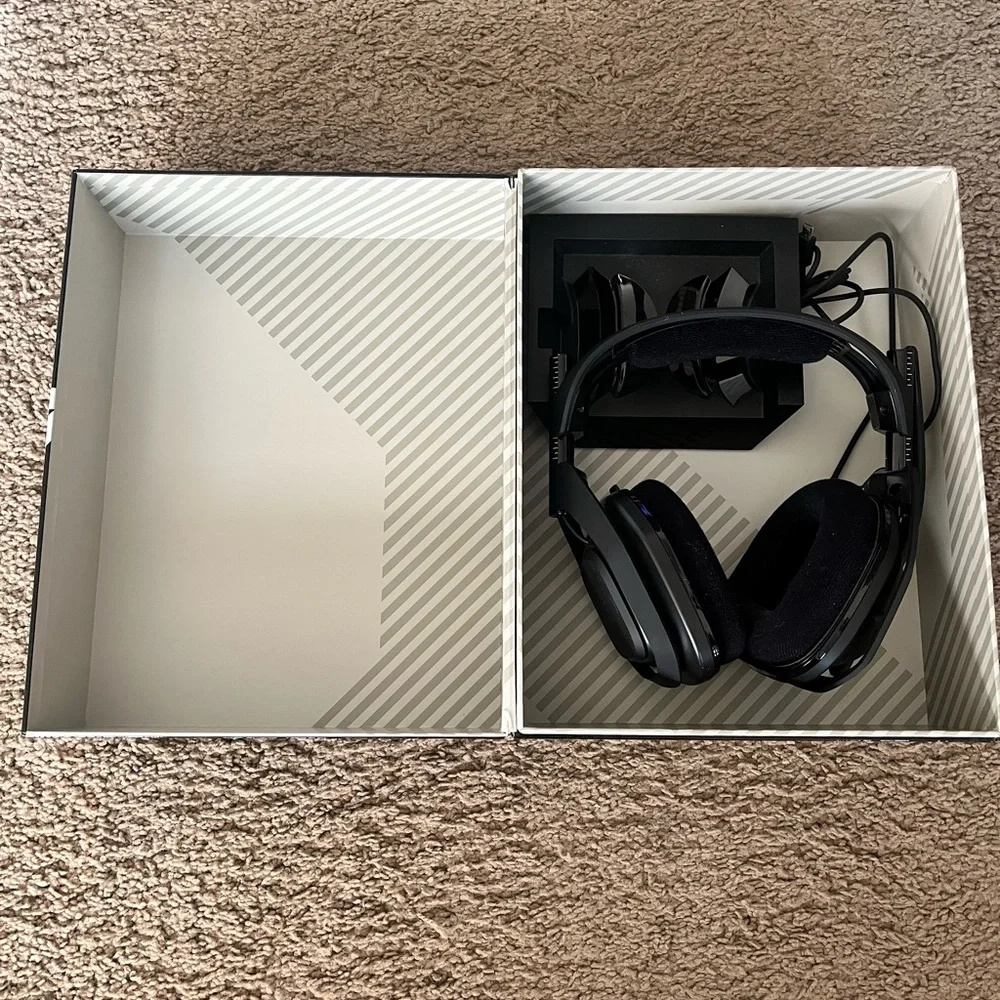 ASTRO A50 WIRELESS HEADSET + BASE STATION XBOX 1